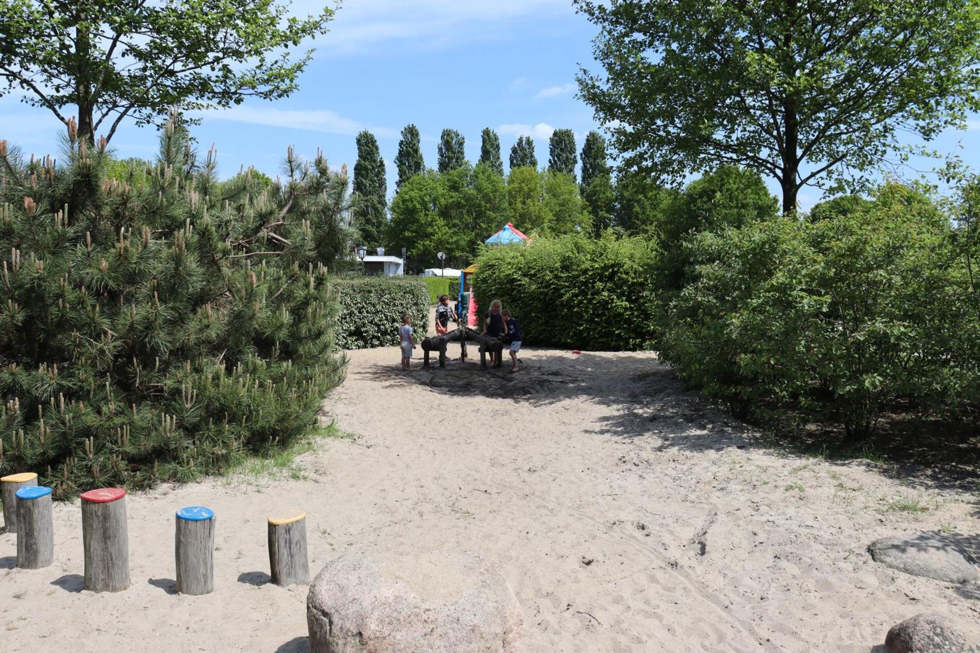 Holiday Park Duinhoeve Udenhout Exteriör bild